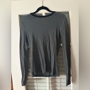 uniqlo striped long sleeve